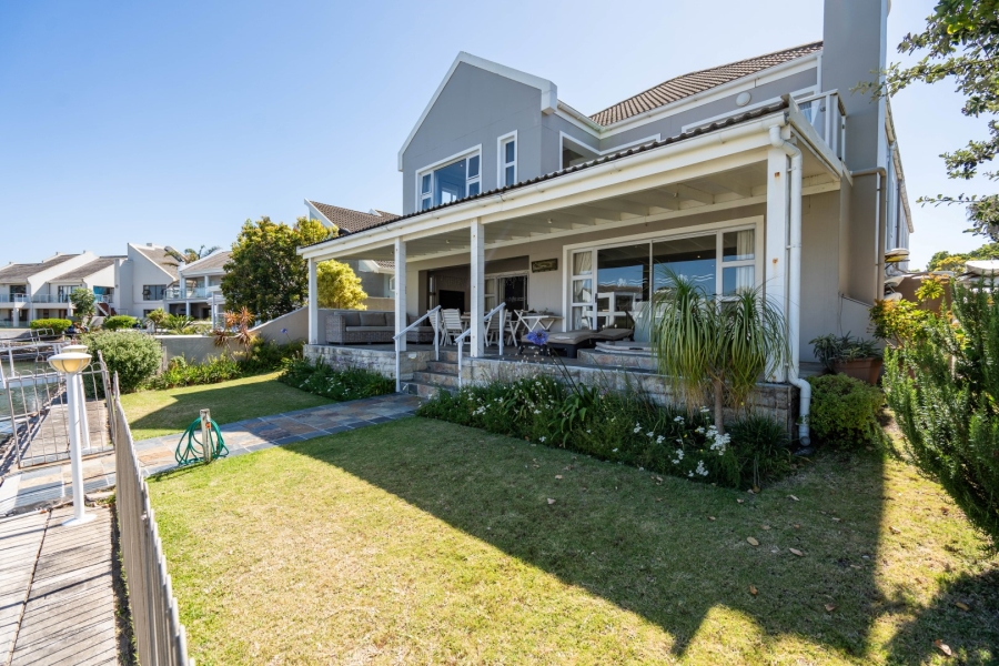 7 Bedroom Property for Sale in Royal Alfred Marina Eastern Cape